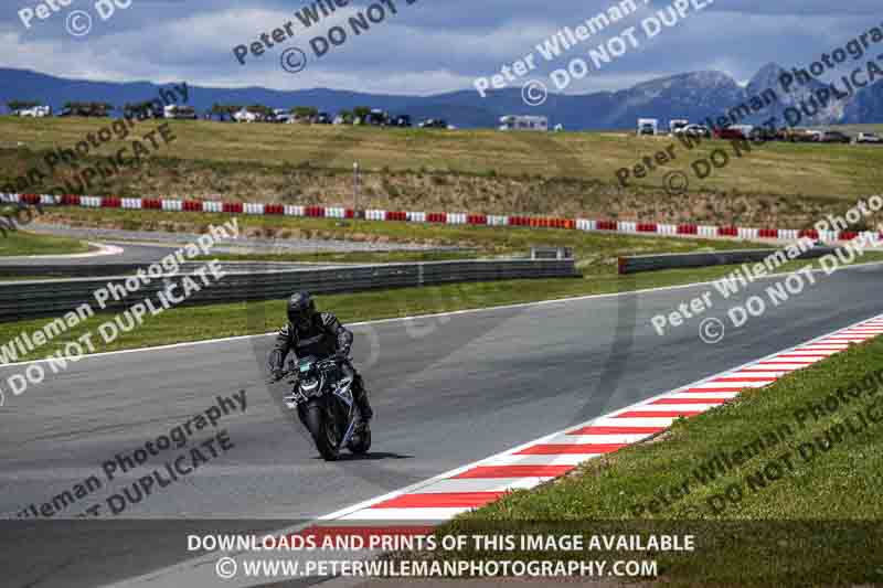 cadwell no limits trackday;cadwell park;cadwell park photographs;cadwell trackday photographs;enduro digital images;event digital images;eventdigitalimages;navarra;no limits trackdays;peter wileman photography;racing digital images;trackday digital images;trackday photos